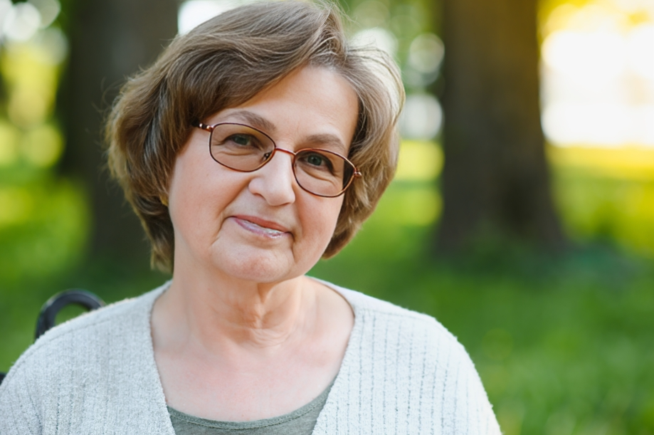 elegant elderly woman in the shirt is sitting on t 2023 10 06 00 27 17 utc